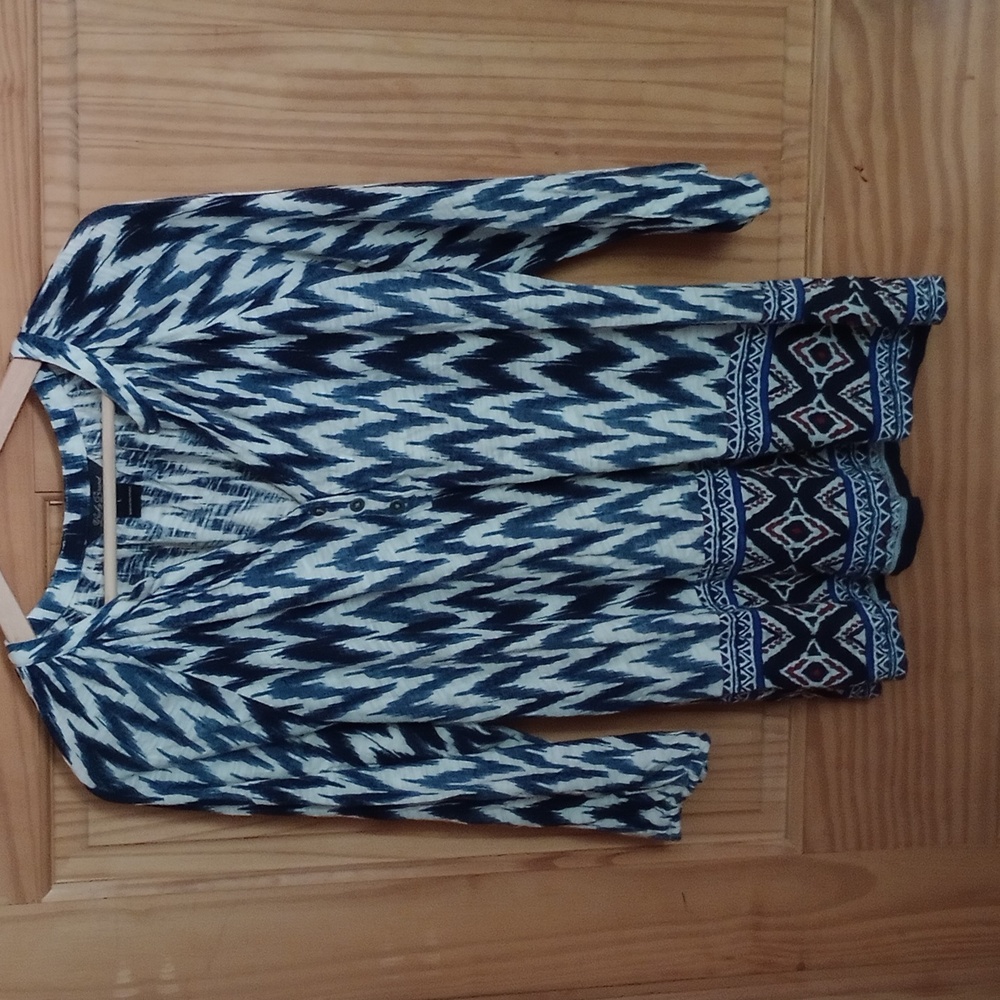 Lucky Brand zig-zag pattern top